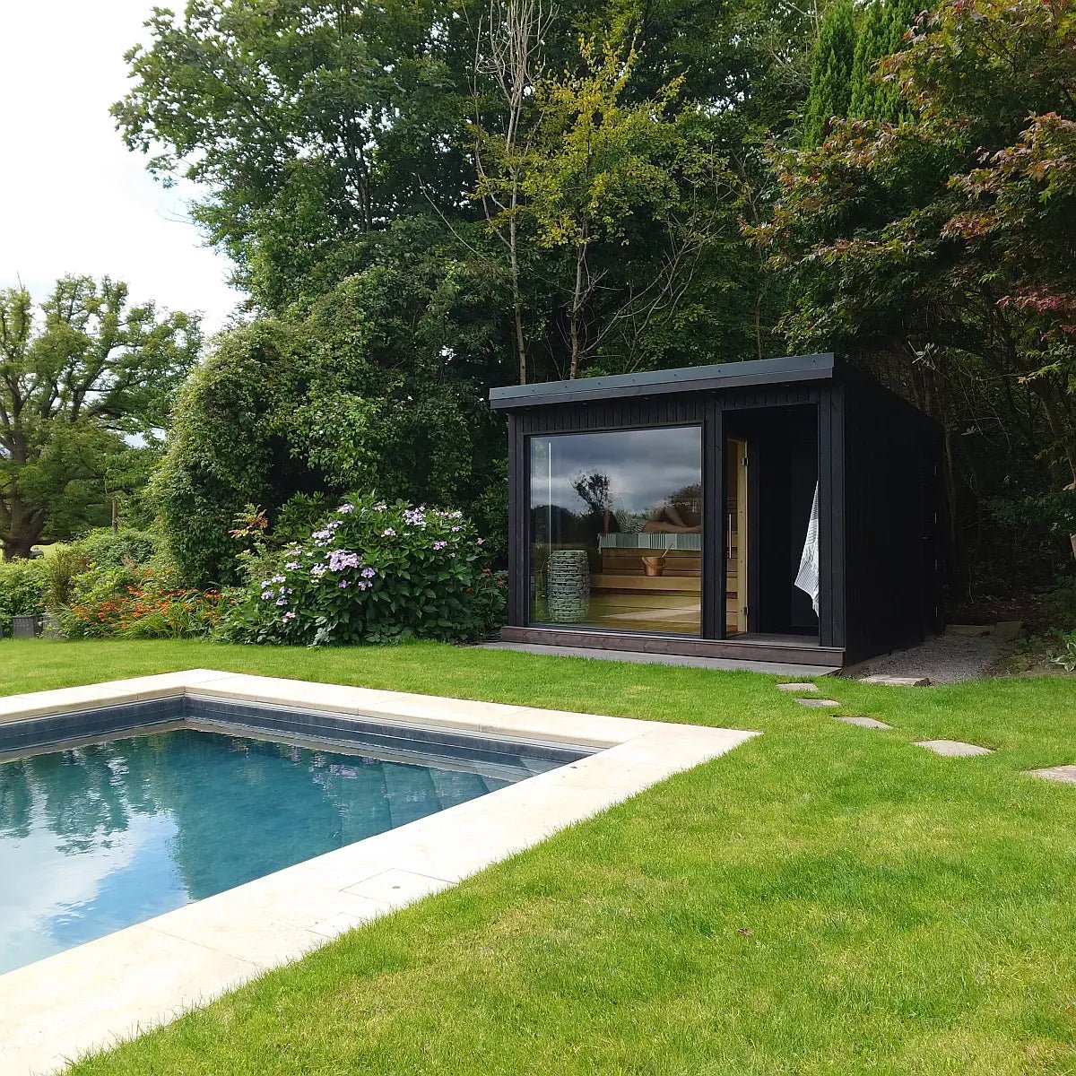 SKOTLANTI OUTDOOR SAUNAS - The Sauna Store