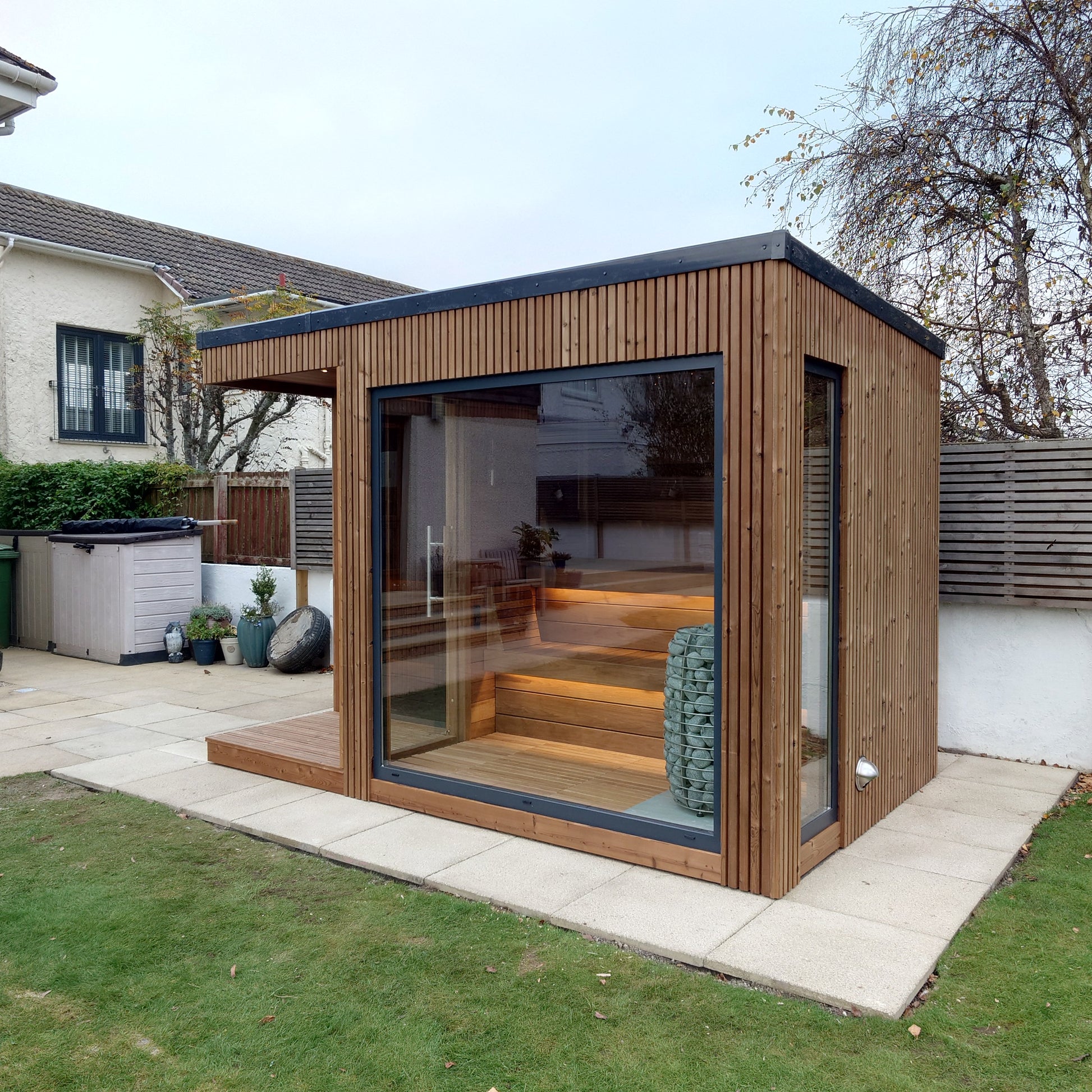 SKOTLANTI TÄHTI Outdoor Sauna - The Sauna Store