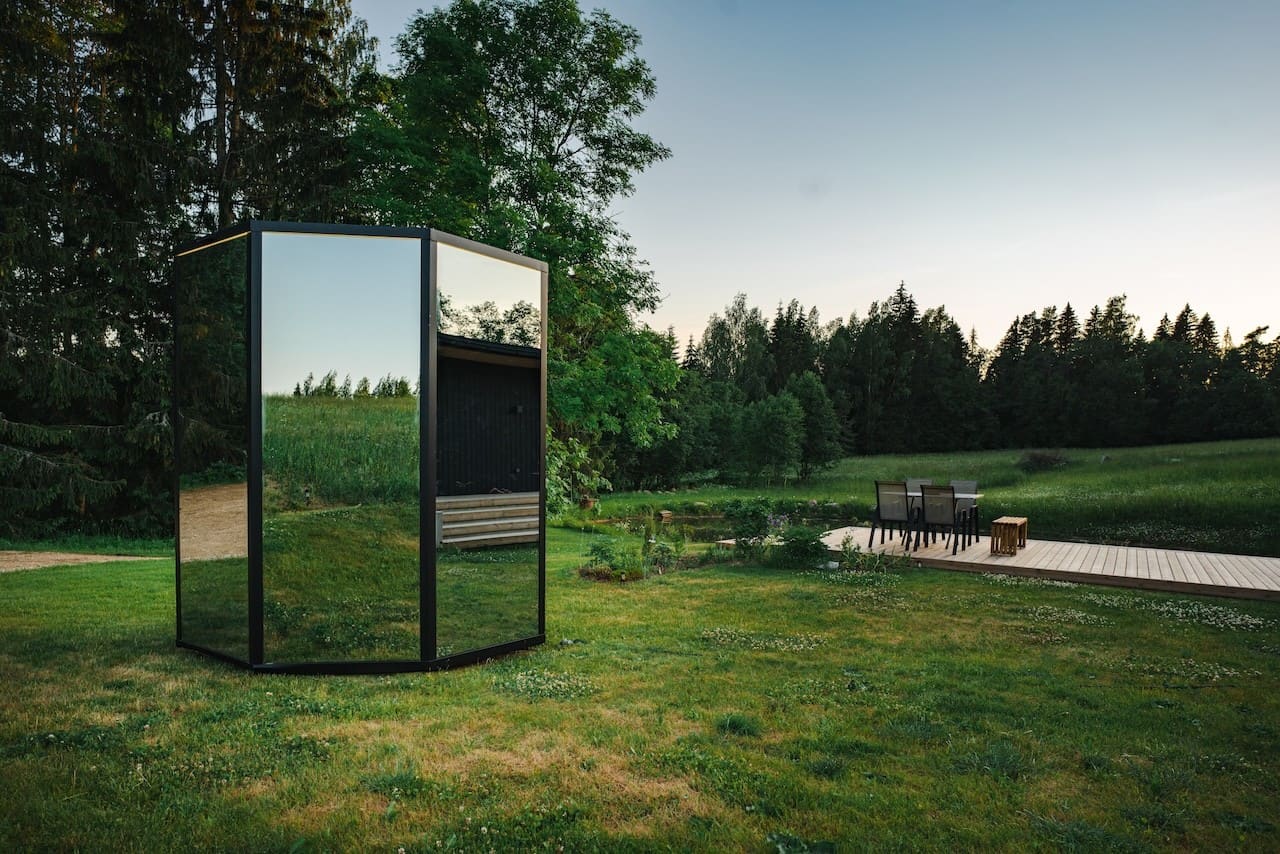 Haljas Hele SINGLE - Glass Luxury 7 Person Outdoor Sauna - The Sauna Store