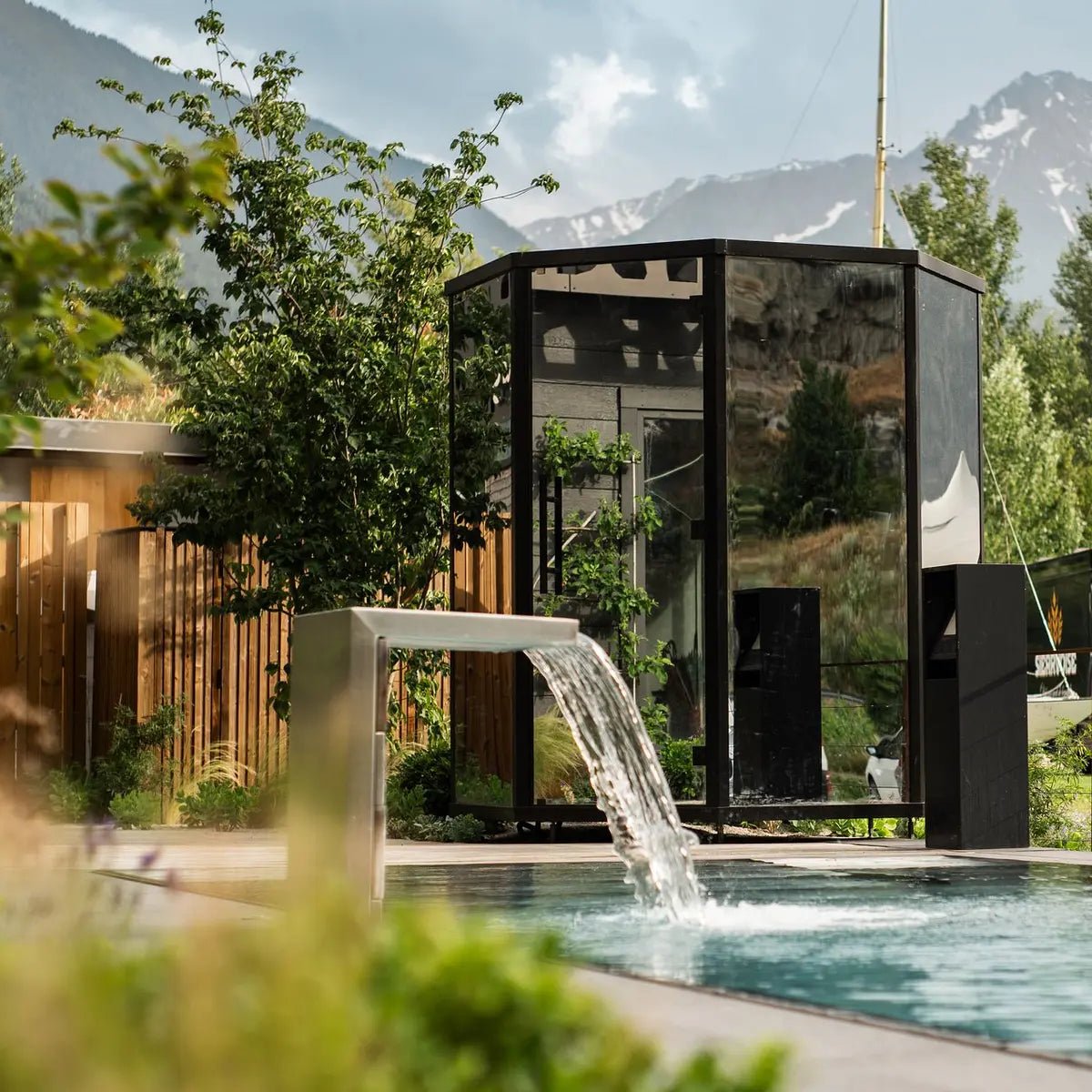 OUTDOOR SAUNAS - The Sauna Store